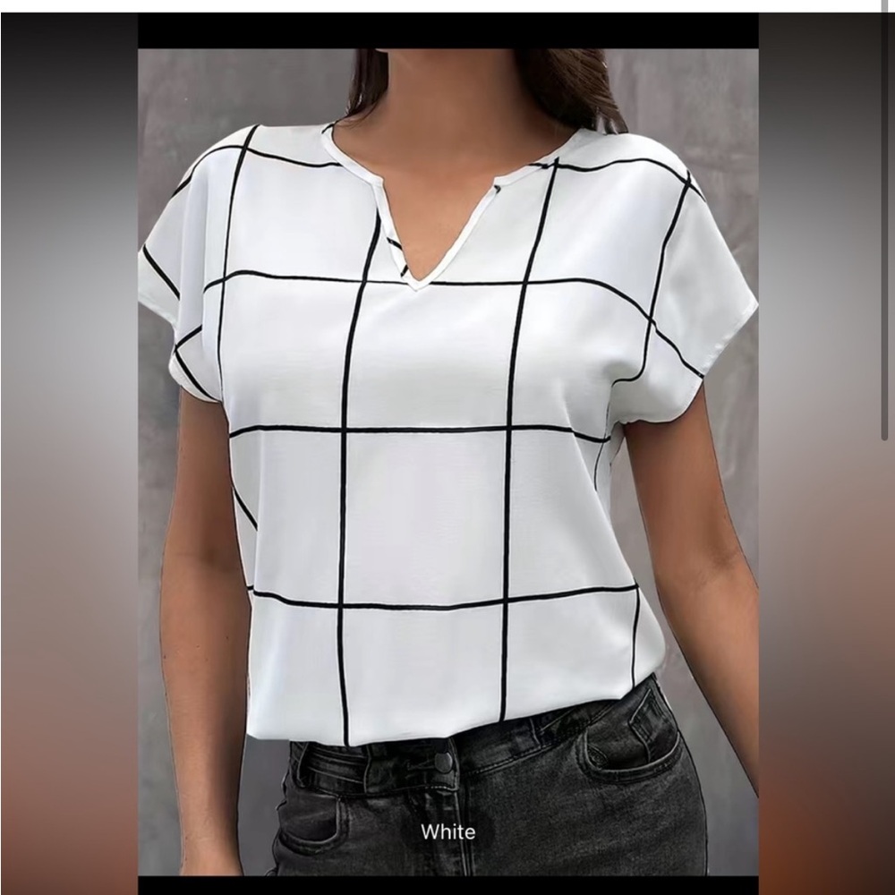 Plaid notch blouse